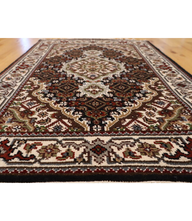 Tabriz 26-02015 Tabriz 2'1 X 3'3