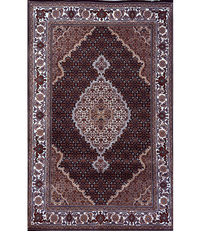 Tabriz 26-02011 Tabriz 4' X 6'4