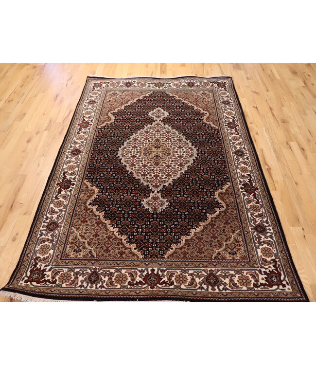 Tabriz 26-02010 Tabriz 4'1 X 6'4