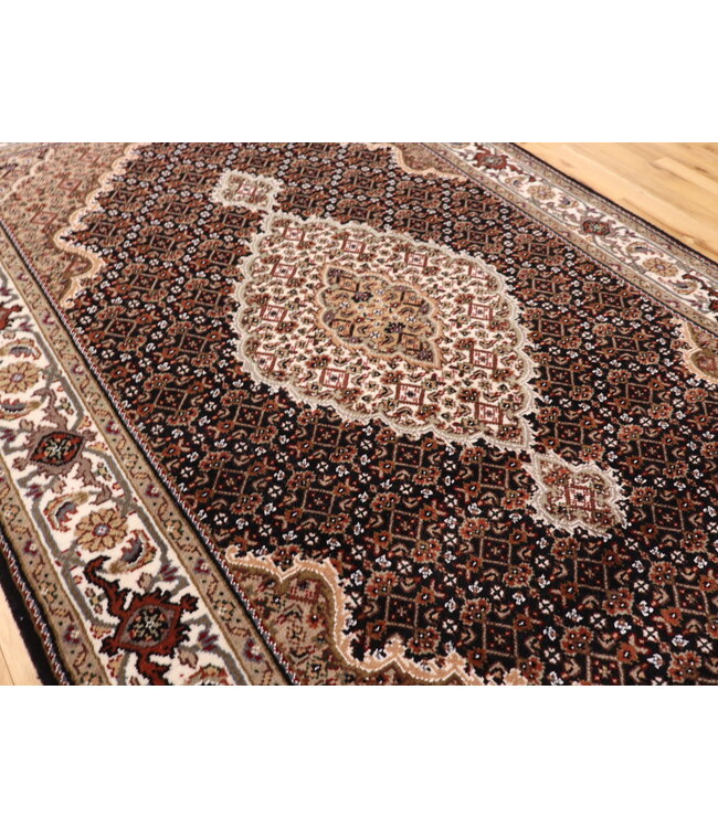Tabriz 26-02010 Tabriz 4'1 X 6'4