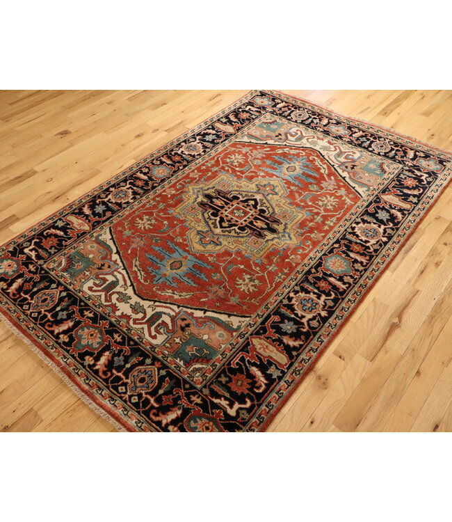 Serapi 26-02084 Serapi 4' X 6'1