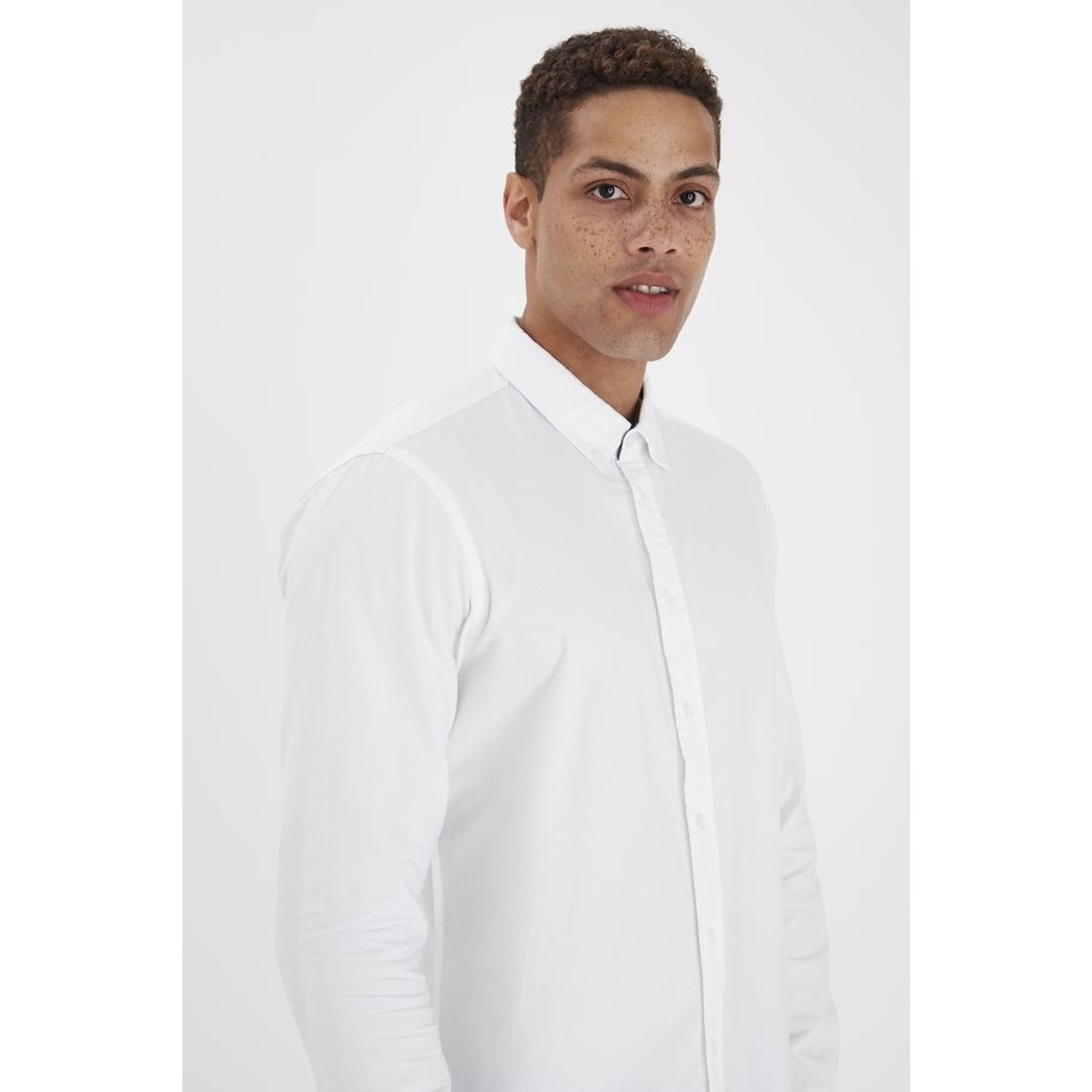 Blend 20709454 BHNAIL White Long-Sleeve Button-Up Slim Fit Shirt