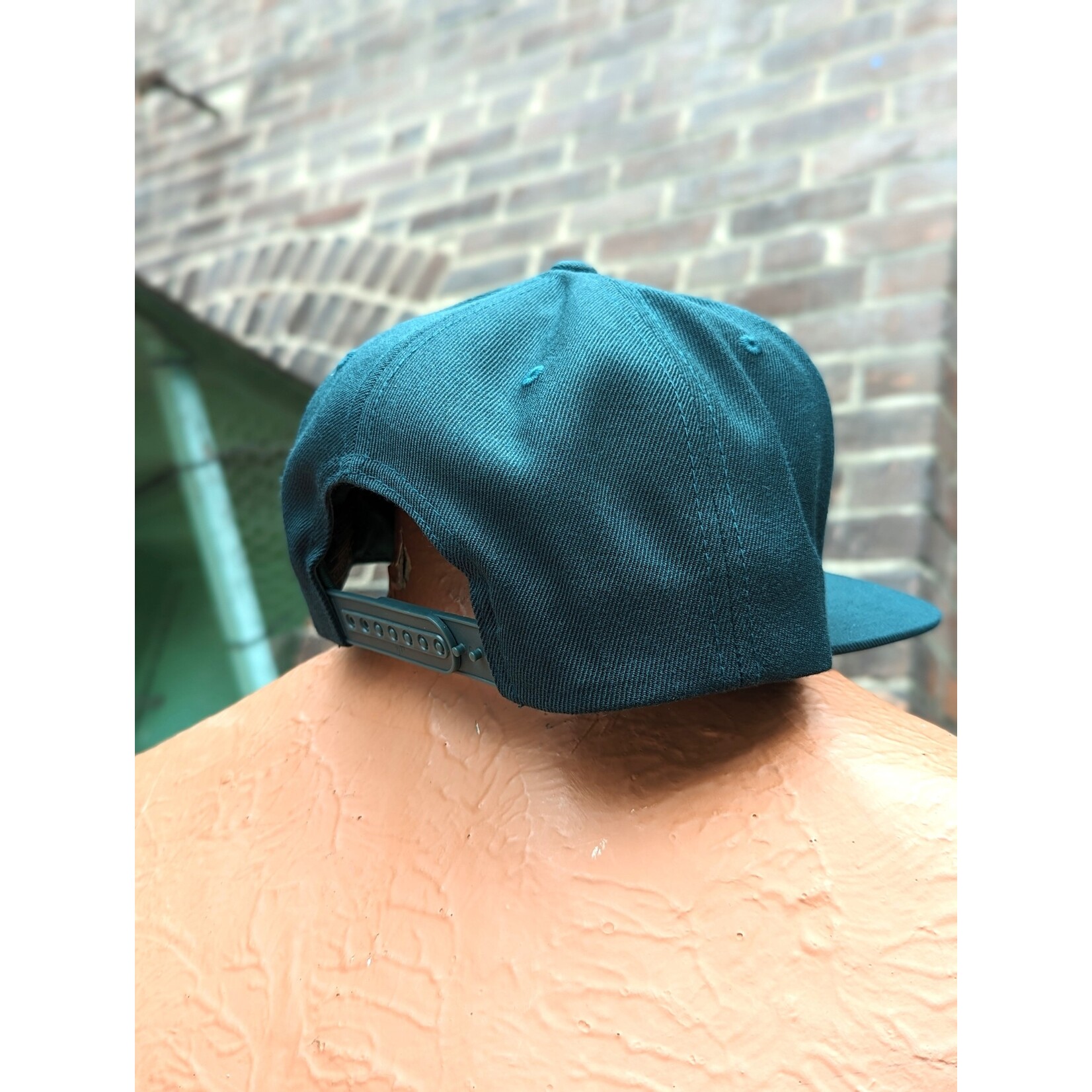 Nelson Leafs Nelson Leafs Premium Snapback Flat Brim Cap