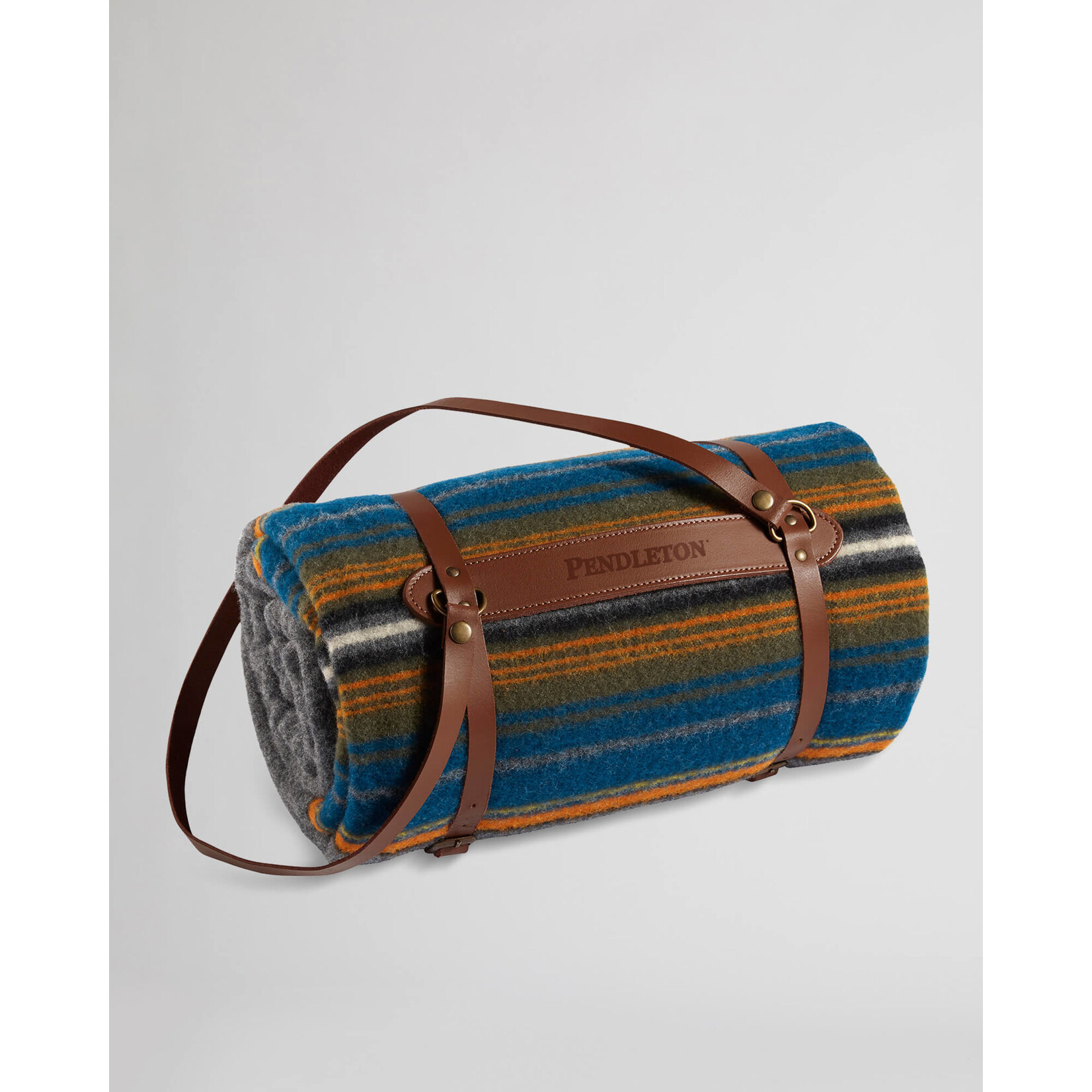 Pendleton Pendleton XF133 Throw with Carrier