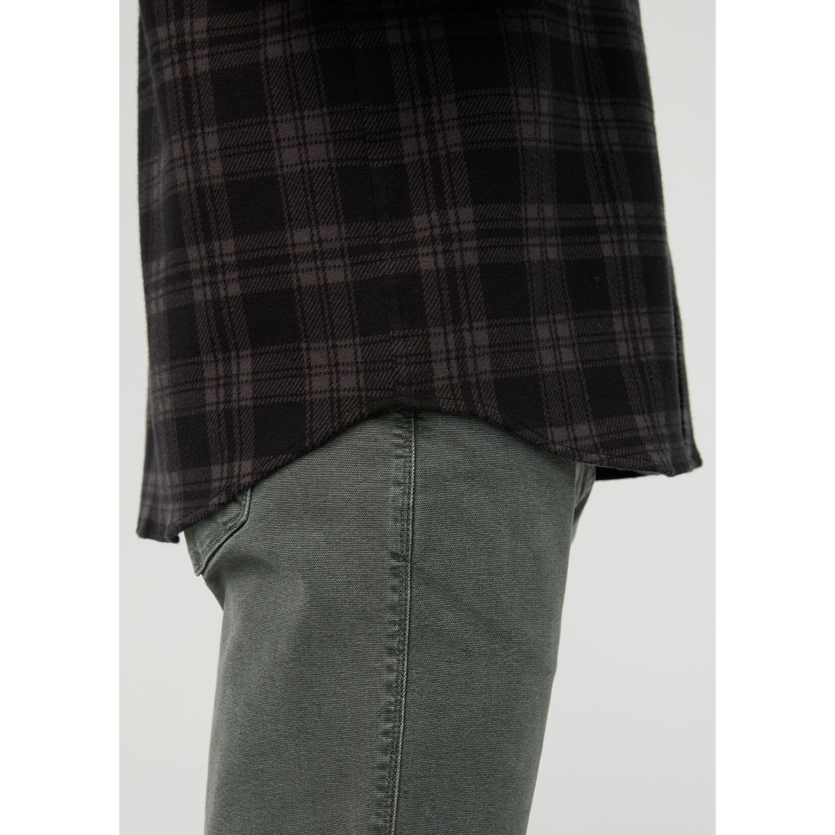 DU/ER DU/ER Performance Flannel Overshirt-Black Plaid