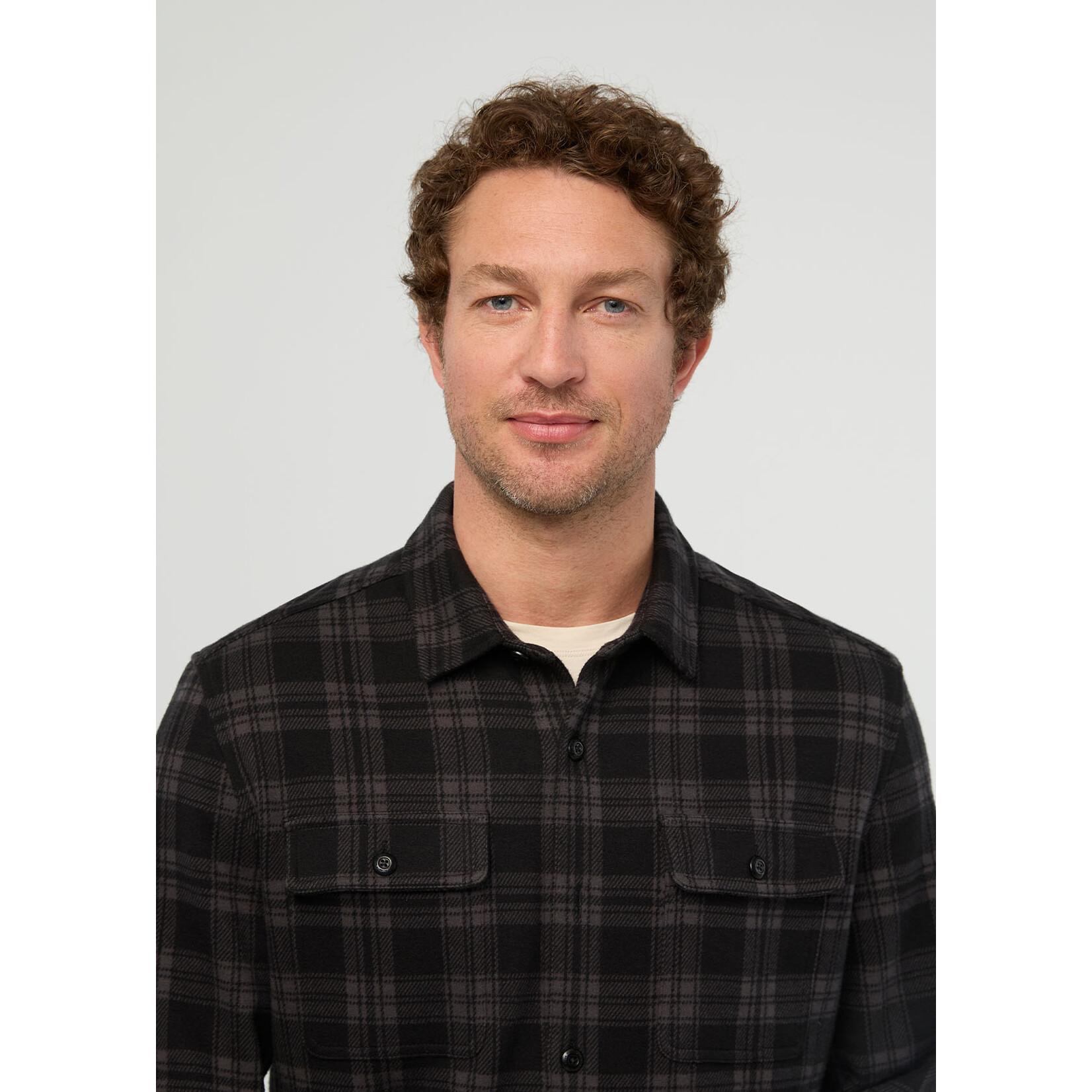 DU/ER DU/ER Performance Flannel Overshirt-Black Plaid