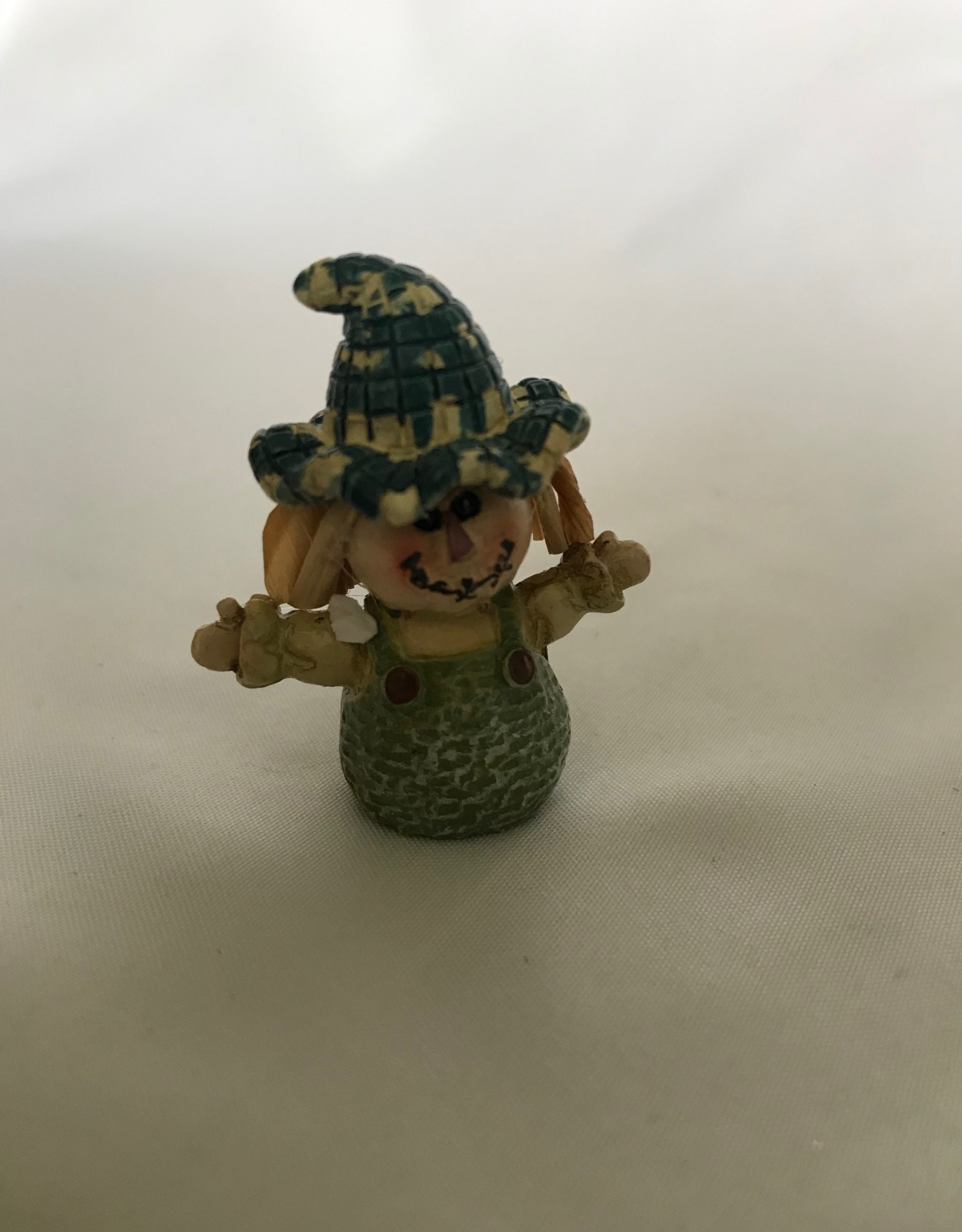 Friendly Little Scarecrow Figurine