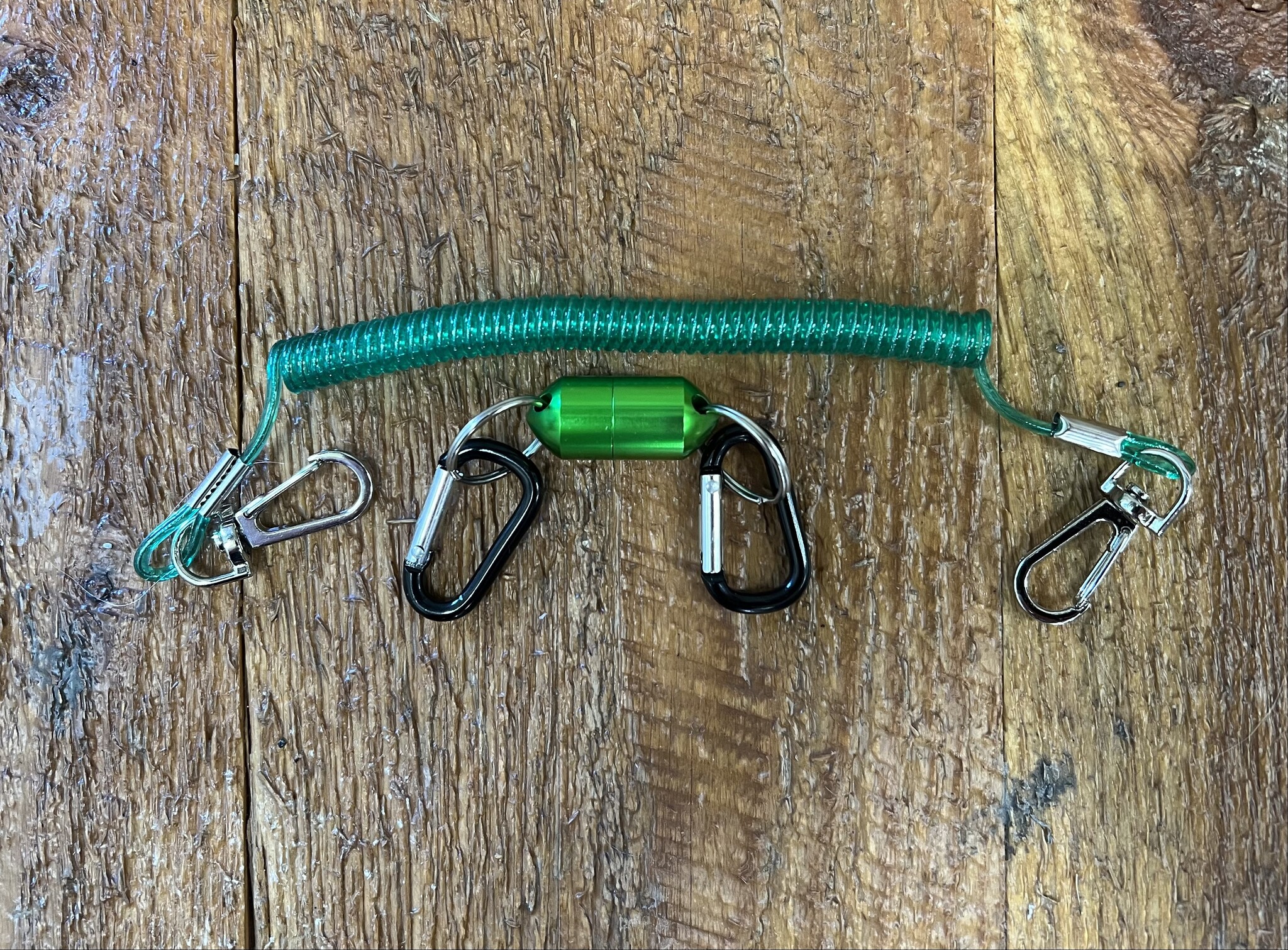DR. Slick Magnetic Tool Keeper - Green w/Carabiners