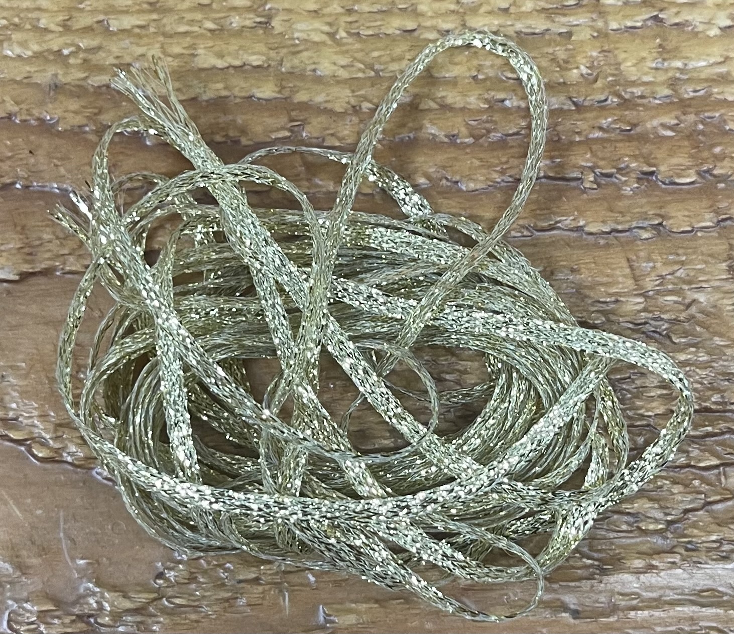 Photograph of a flat diamond braid
