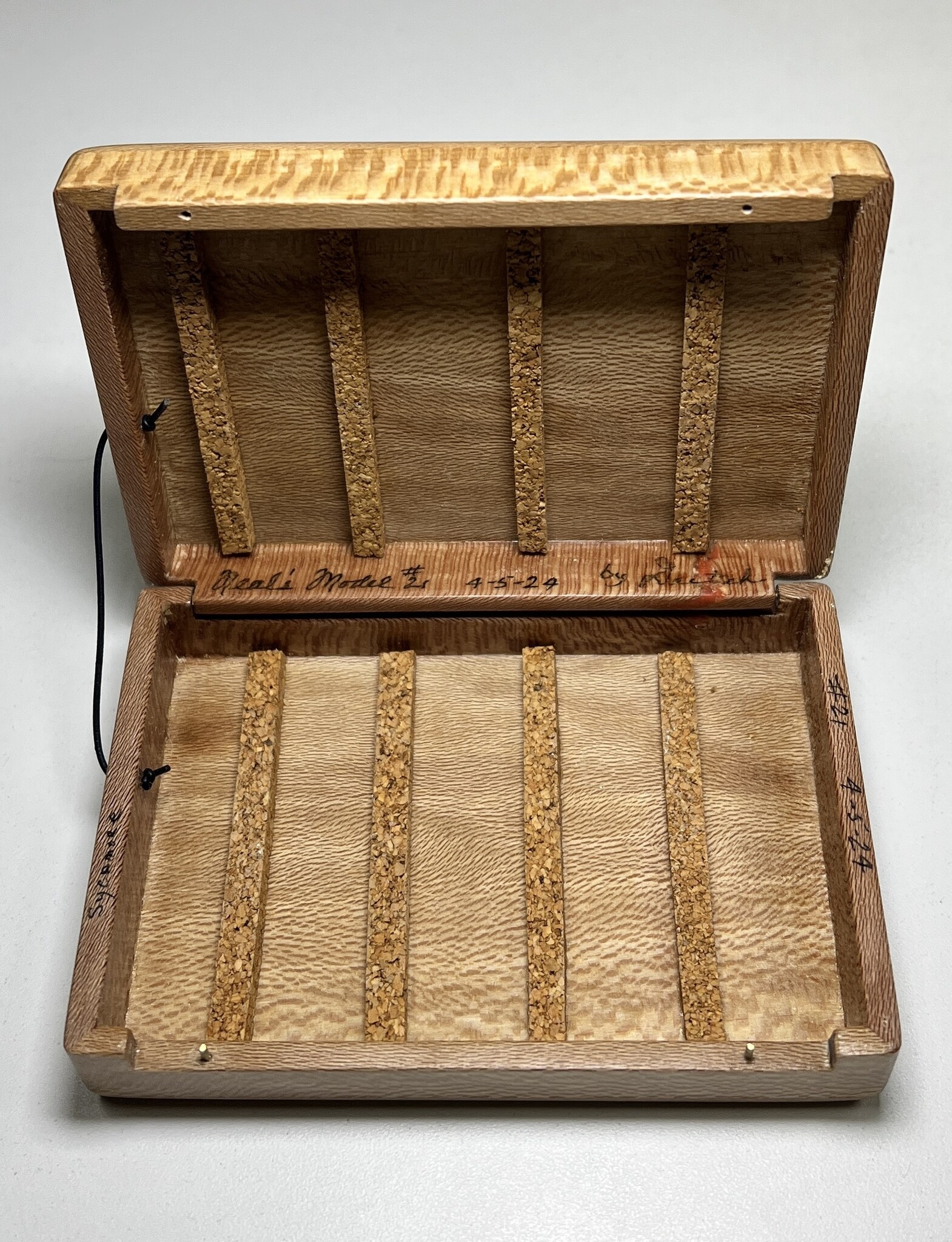 Dutch Box - Neal's Model #21 - Sycamore
