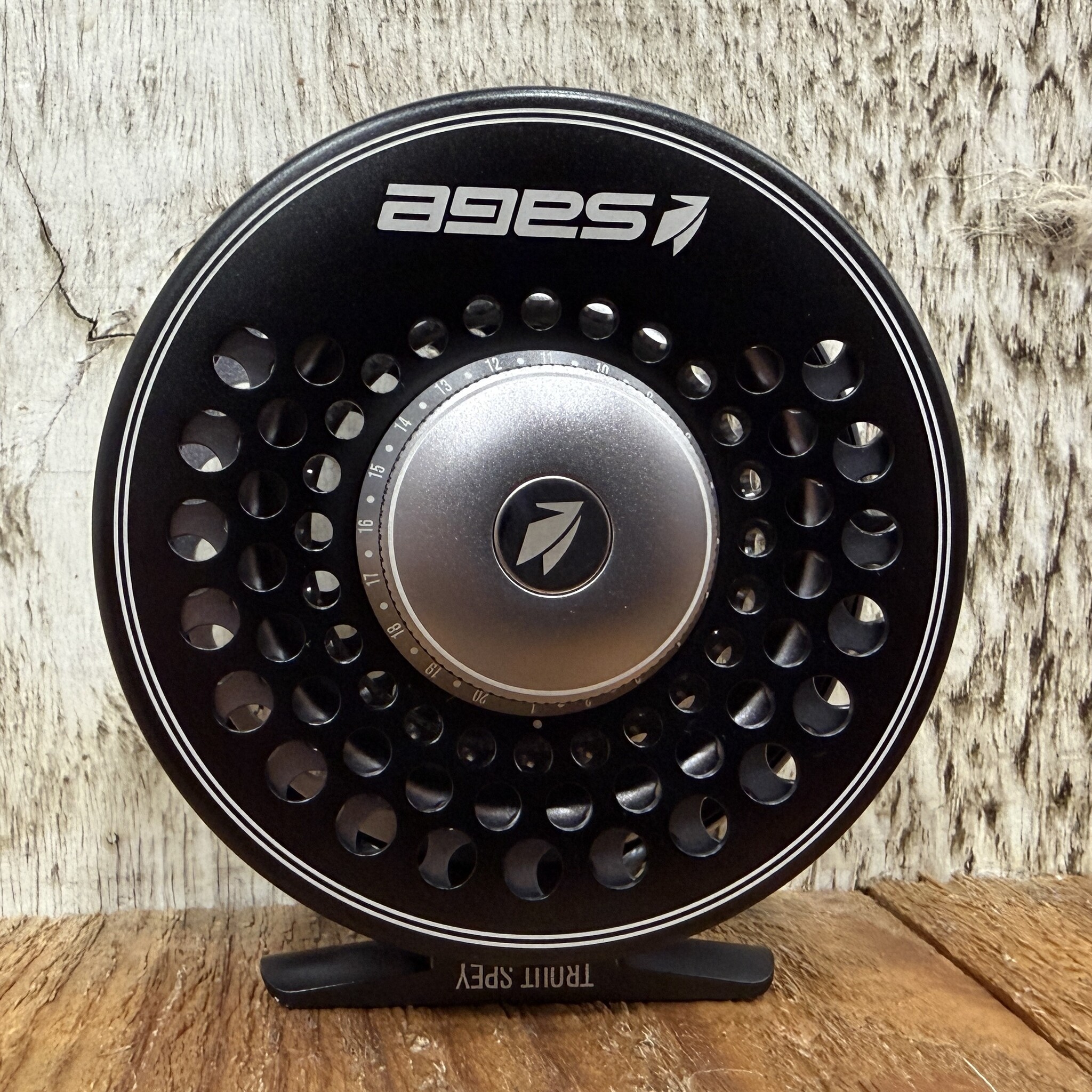 Sage 3/4/5 Trout Spey Reel - Stealth Silver