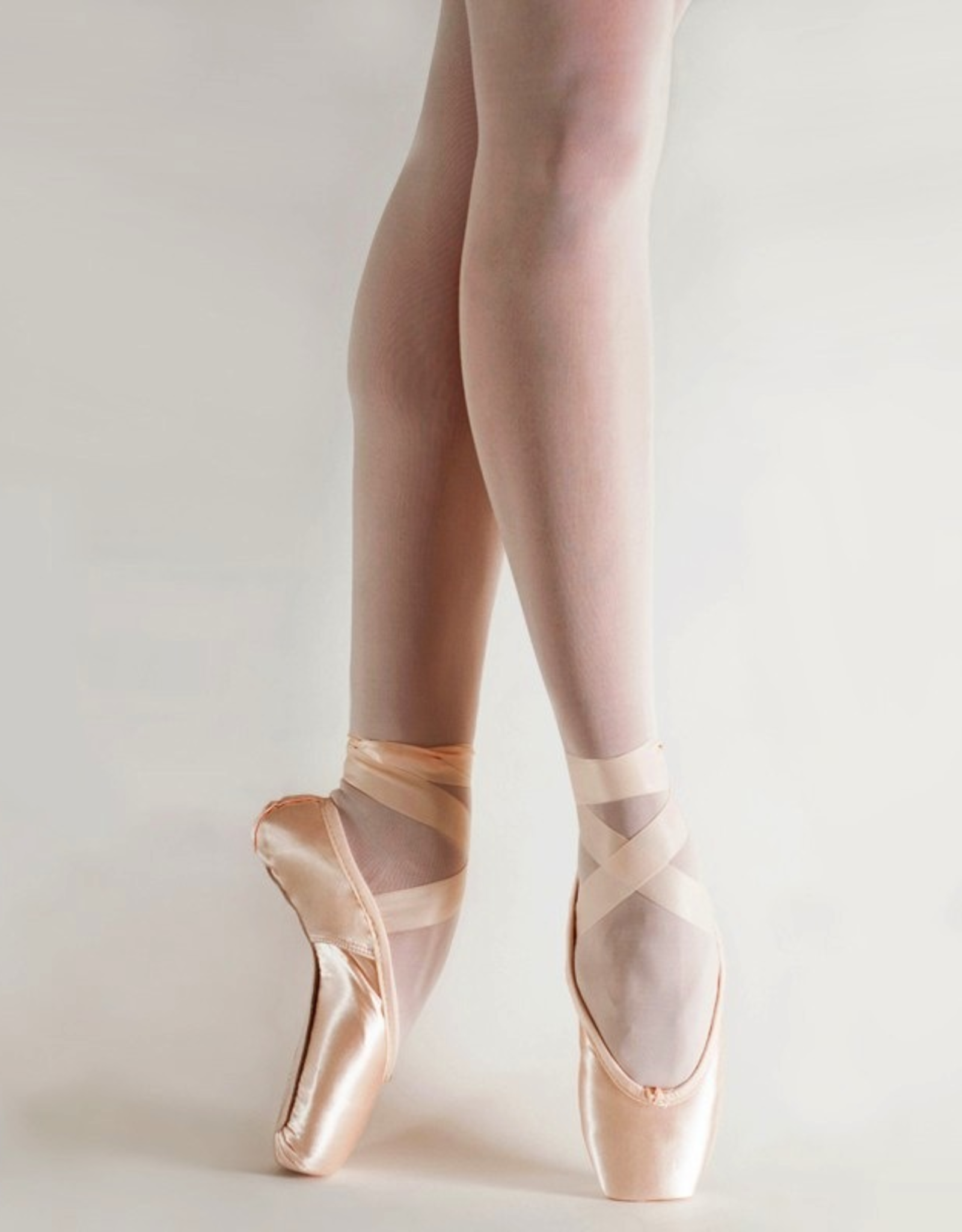 Suffolk Stellar Standard Pointe Shoes – Ellman's Dance Boutique