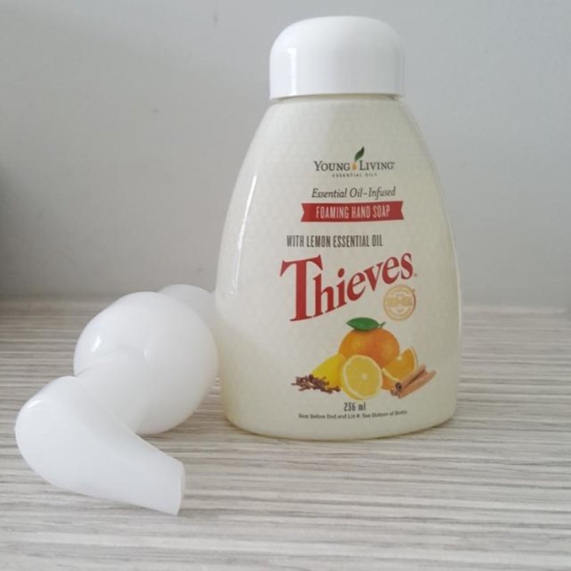 Young Living Young Living Thieves Foaming Hand Soap - 236 mL
