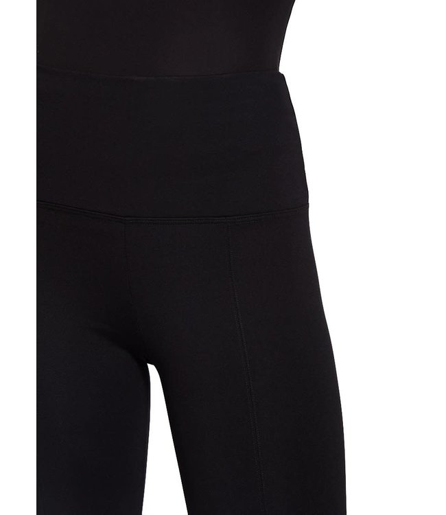 Lyssé Signature Center Seam Pants