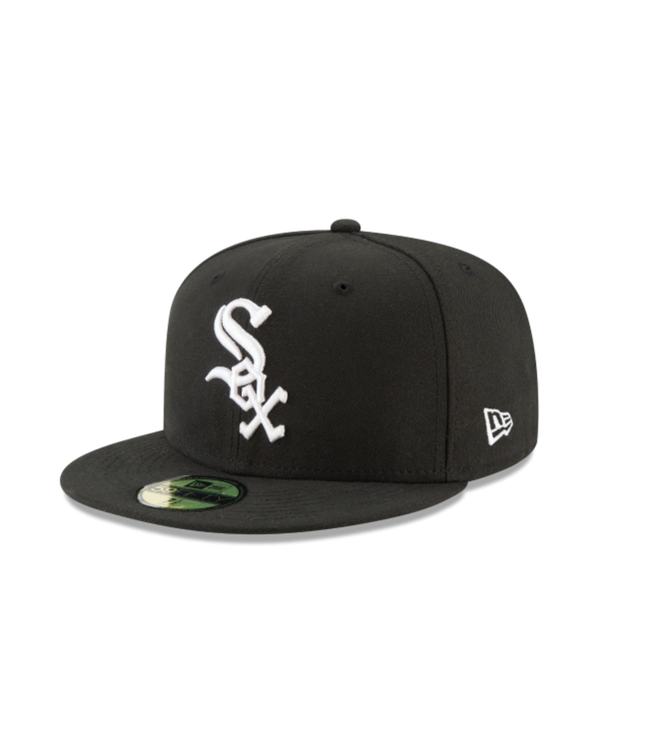 New Era Chicago White Sox 95 Years Black and White Metallic Edition 59Fifty Fitted  Hat, DROPS