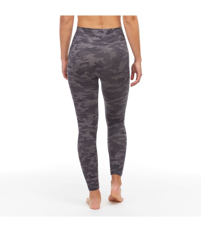 Spanx Look At Me Now Seamless Leggings