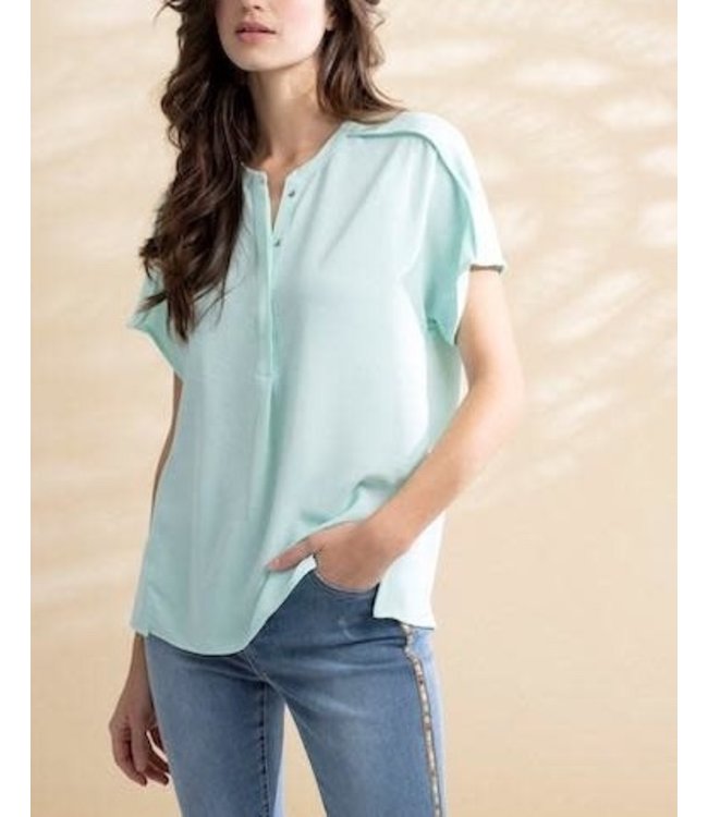 Renuar Short Sleeve Snap Front Blouse