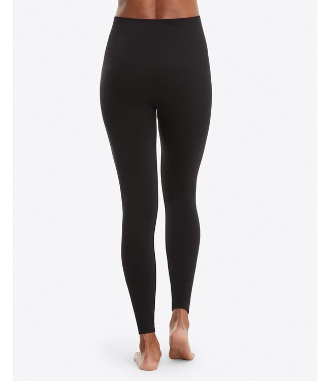 Spanx Look At Me Now Seamless Leggings