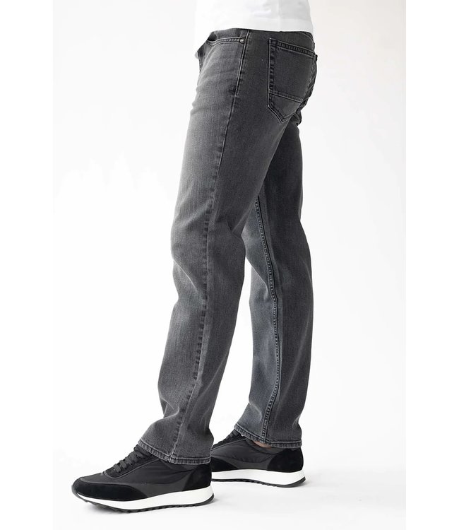 Devil-Dog Dungarees Slim Straight Jeans