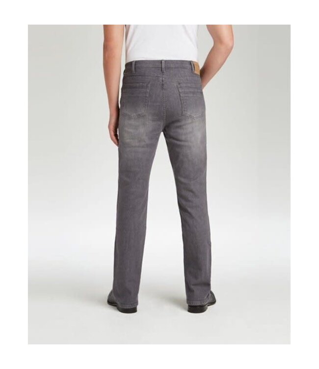 Stretch Traditional Straight Cut Jean #200