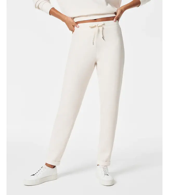 Spanx AirEssentials Tapered Pant
