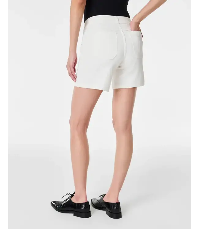 Spanx 6" Stretch Twill Shorts
