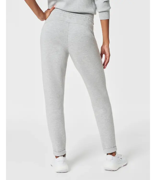 Spanx AirEssentials Tapered Pant