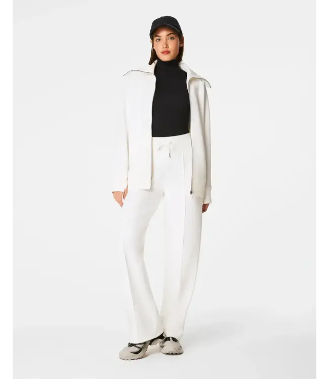 SPANX® AirEssentials Luxe Straight Leg Pant