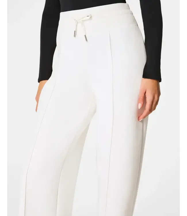 SPANX® AirEssentials Luxe Straight Leg Pant