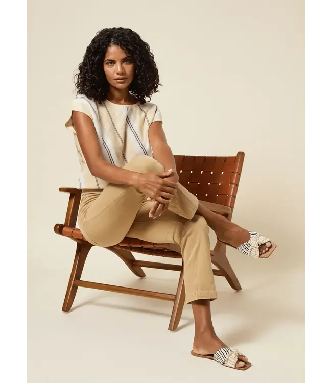 Lyssé Ankle Denim Baby Bootcut Jeans