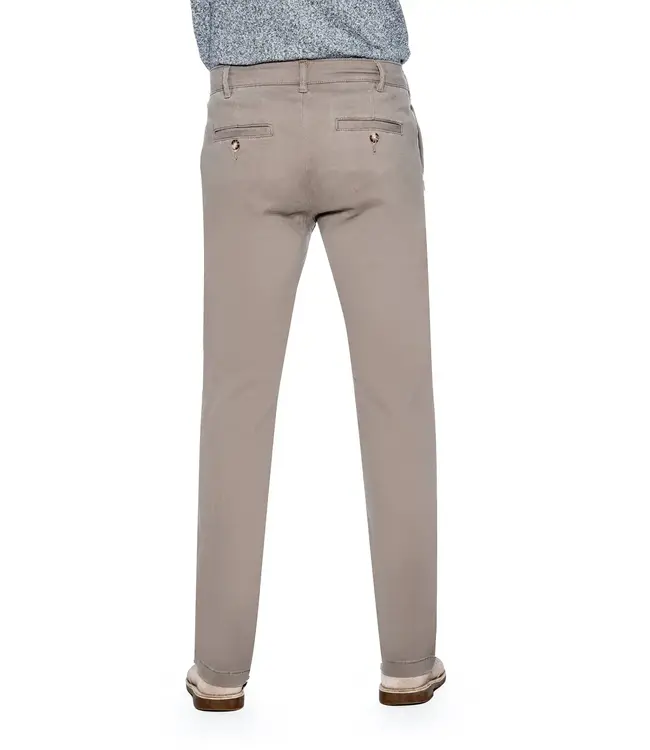 Grand River Stretch Navigator Chinos