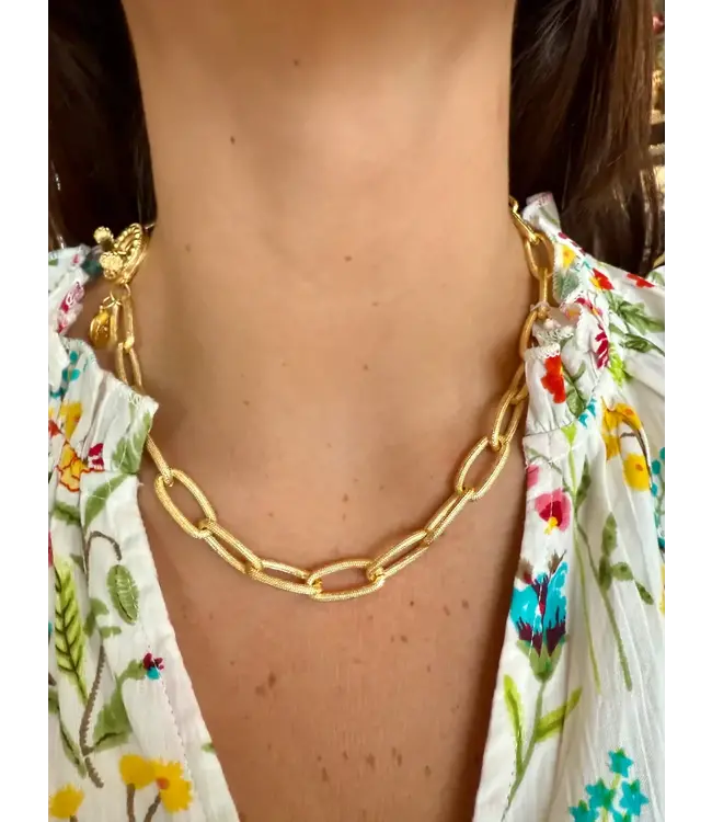 Susan Shaw 18" Oblong Gold Large Toggle Necklace