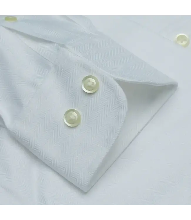 C&S Herringbone Spread Collar Dress Shirt