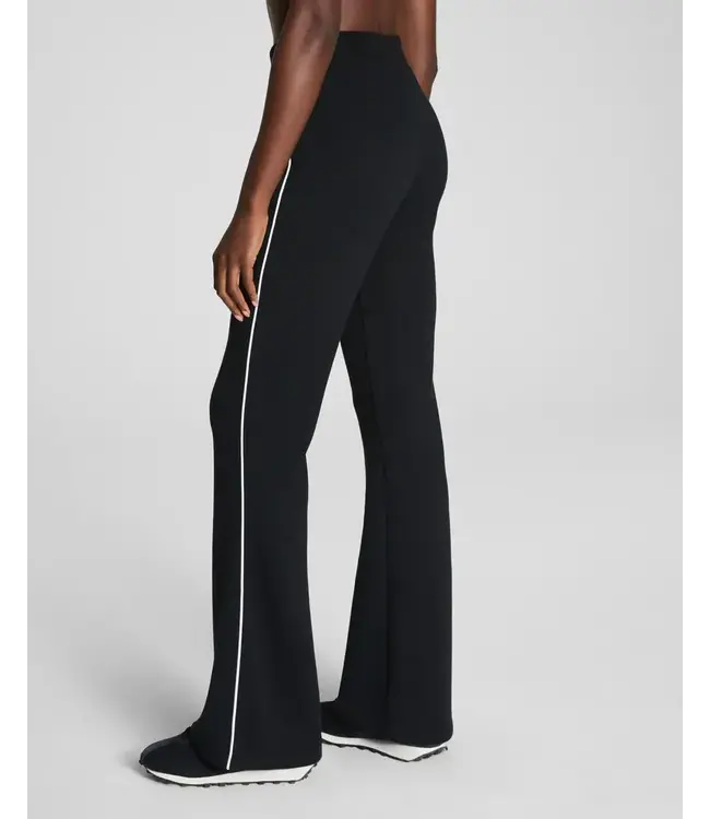 SPANX AirEssentials® Pique Flare Pant