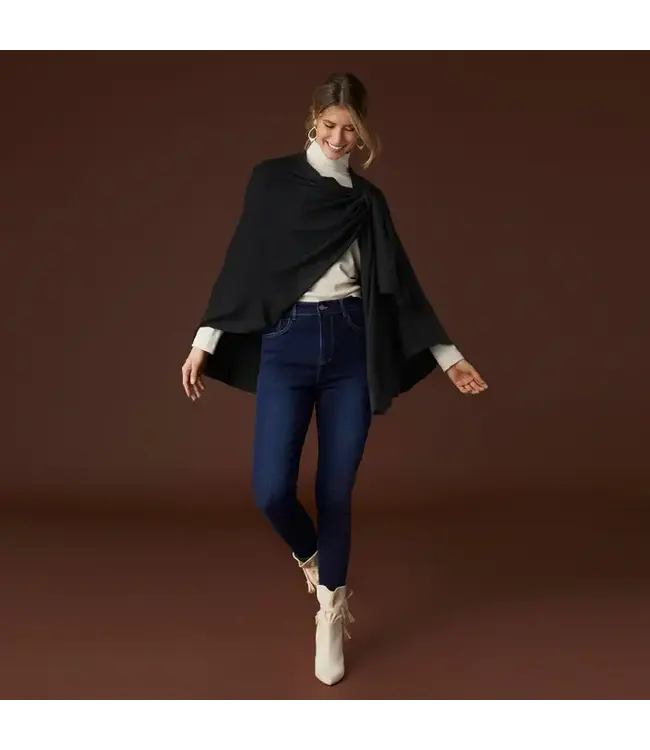 Coco + Carmen Kiara Pull Thru Wrap