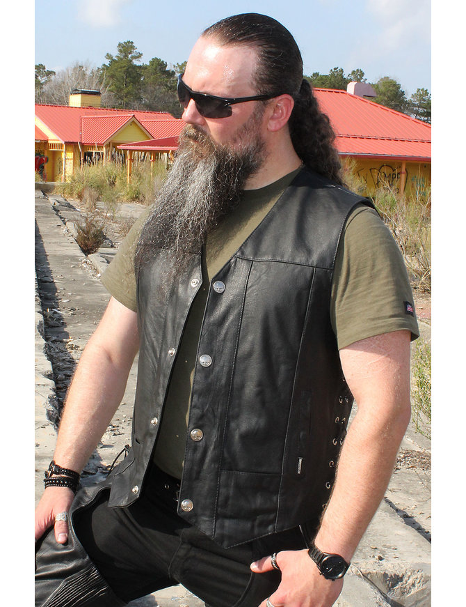 Steadfast Motorcycle Vest - Leather