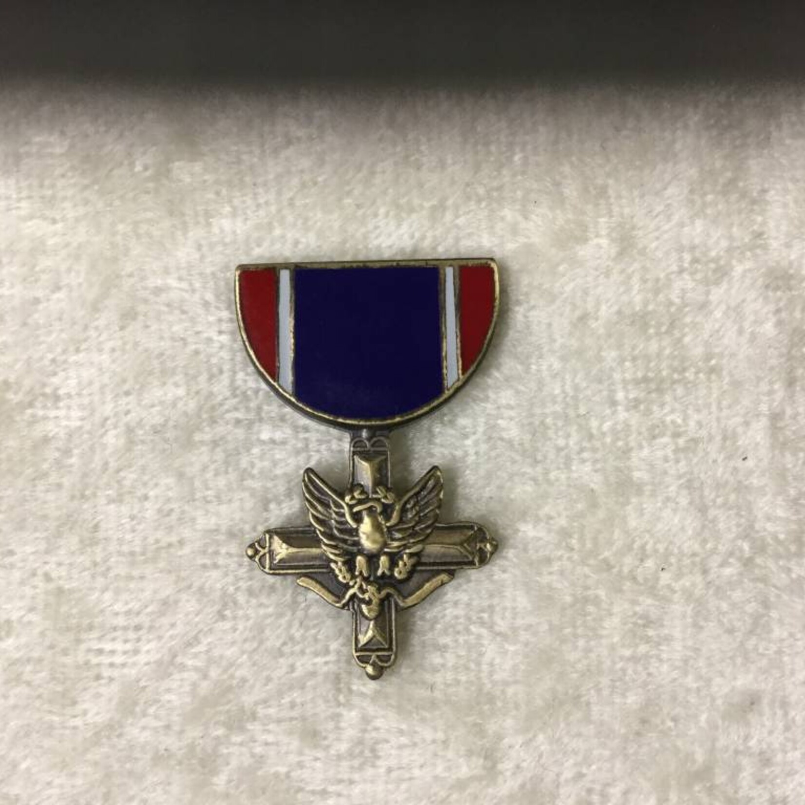 DIST SERVICE CROSS