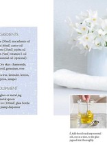 The Little Pocket Book of Natural Beauty: 35 step-by-step projects for homemade beauty - Karen Gilbert