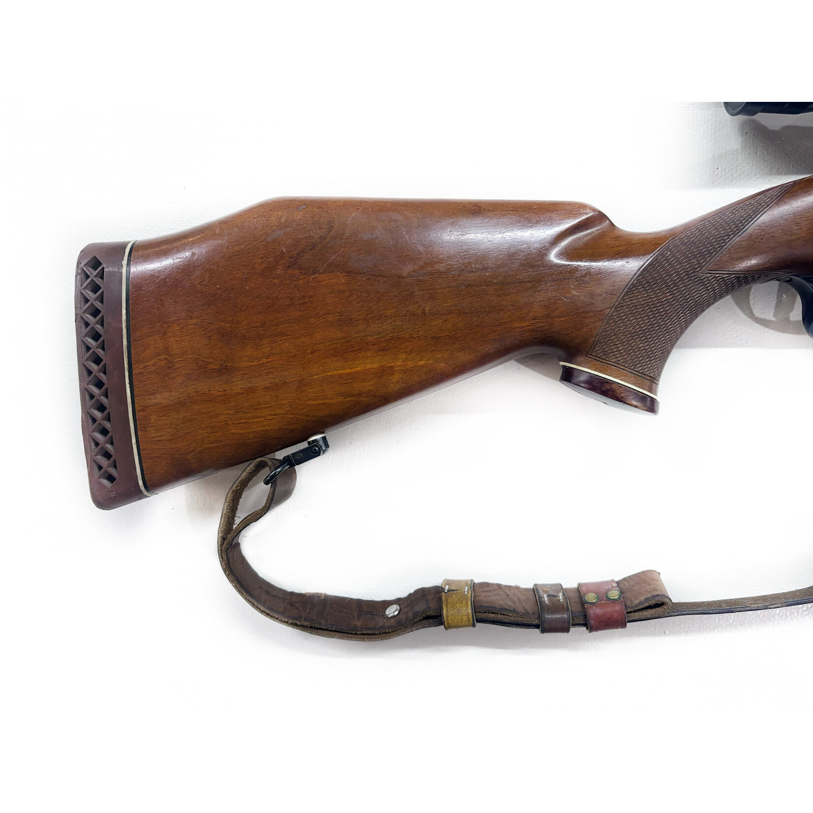 USED BRNO CZECH 270 WIN 24" BAR 5 RND MAG LEATHER SLING, W/SCOPE