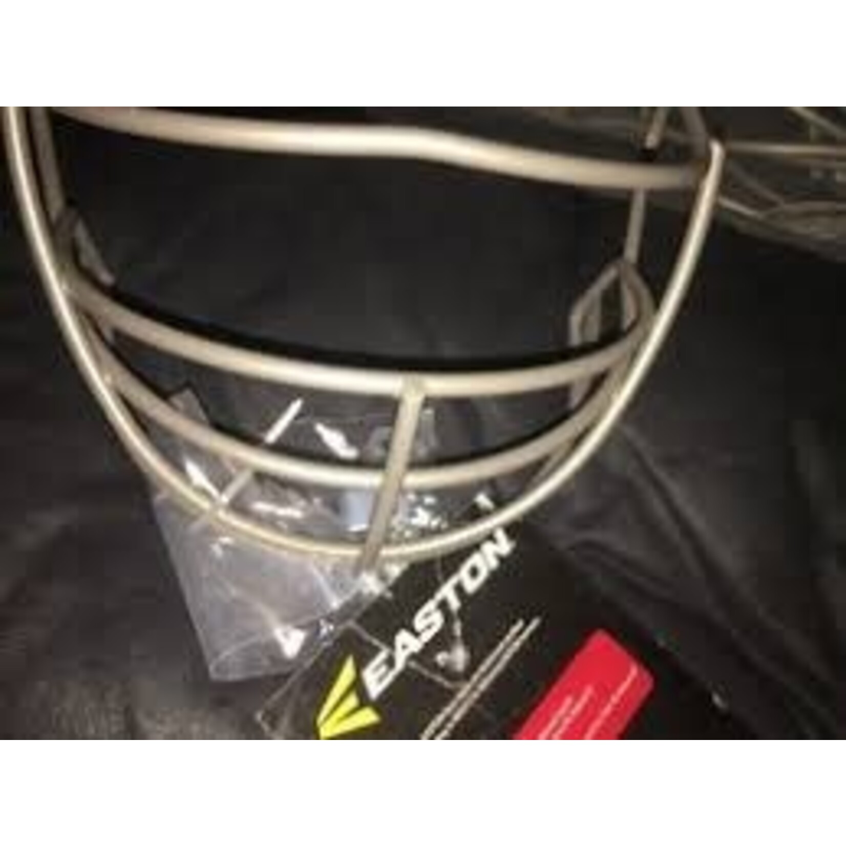 RAWLINGS RAWLINGS COOLFLO SOFTBALL WIRE GUARD -WHITE