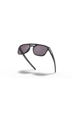 Oakley Latch Beta