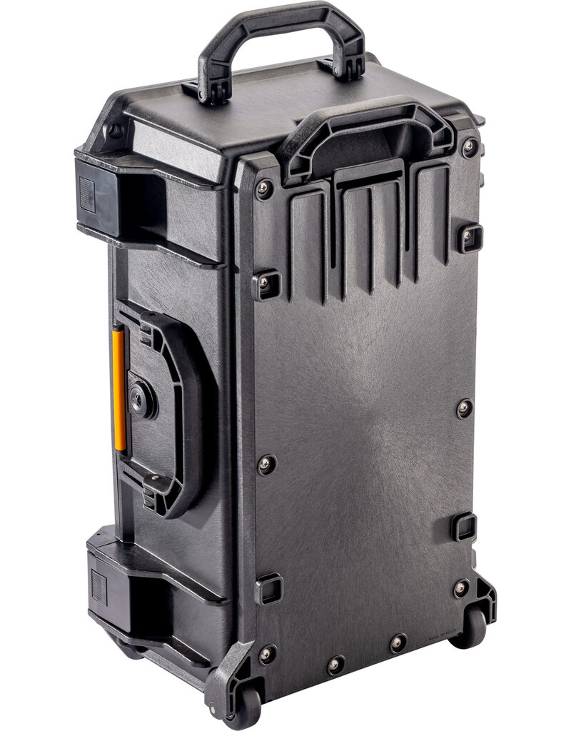 Pelican V525 Vault Rolling Case With Foam