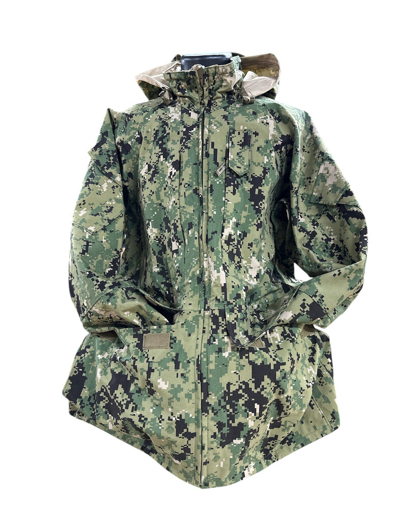 Genuine GI US Navy NWU Goretex Parka TypeIII AOR2