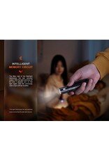 Fenix Lampe de poche rechargeable multifonction à double source lumineuse LD12R Fenix Lampe de poche rechargeable multifonction à double source lumineuse LD12R