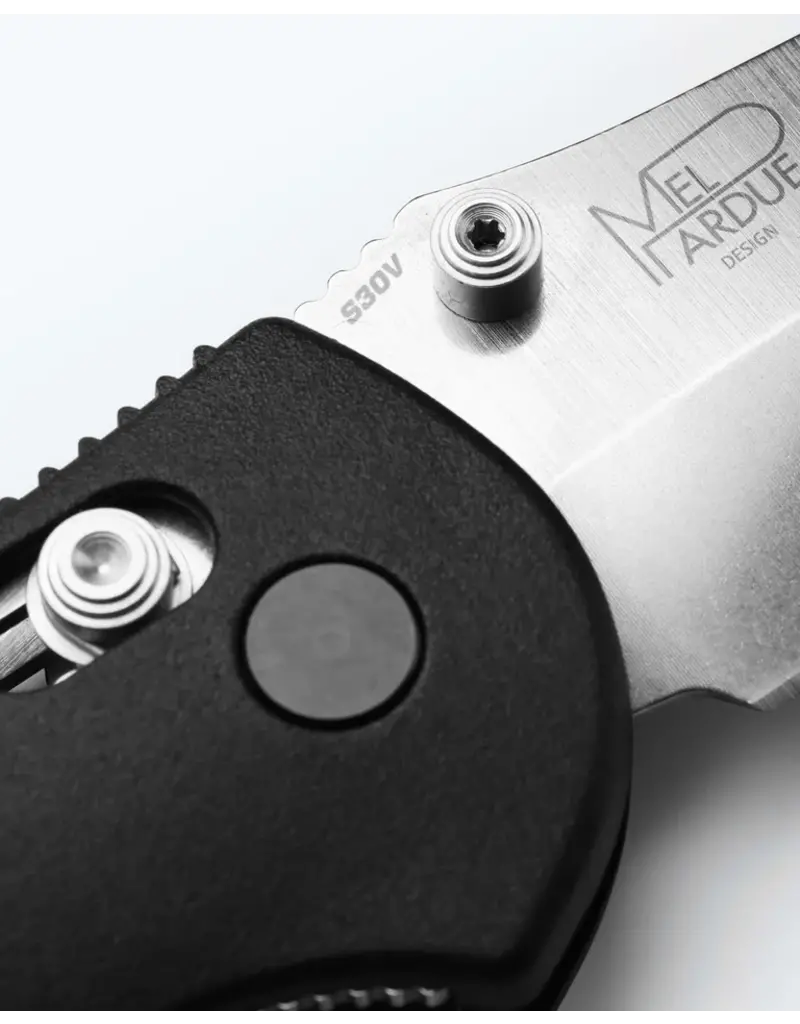 Benchmade Griptilian Noir