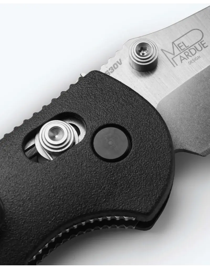 Benchmade Mini Griptilian Black Grivory Drop-point