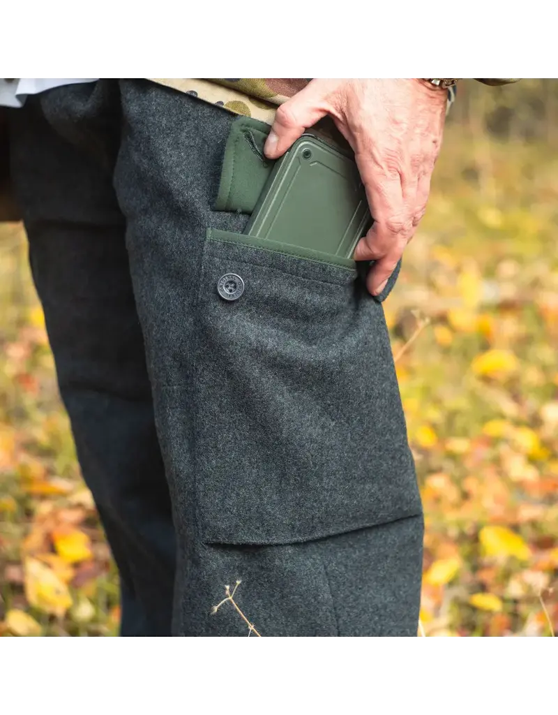 Swiss Link Classic Wool Cargo Pants