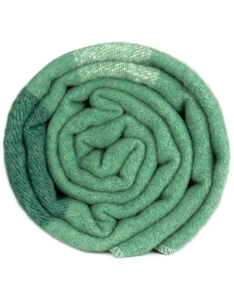 Swiss Link Couverture classique en laine vert sauge
