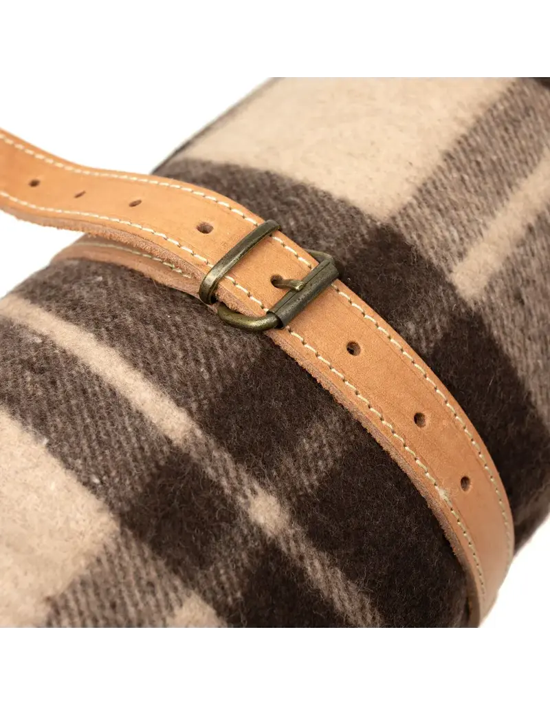 Swiss Link Leather Carrier for Blanket, Bedroll, or Sleeping Bag