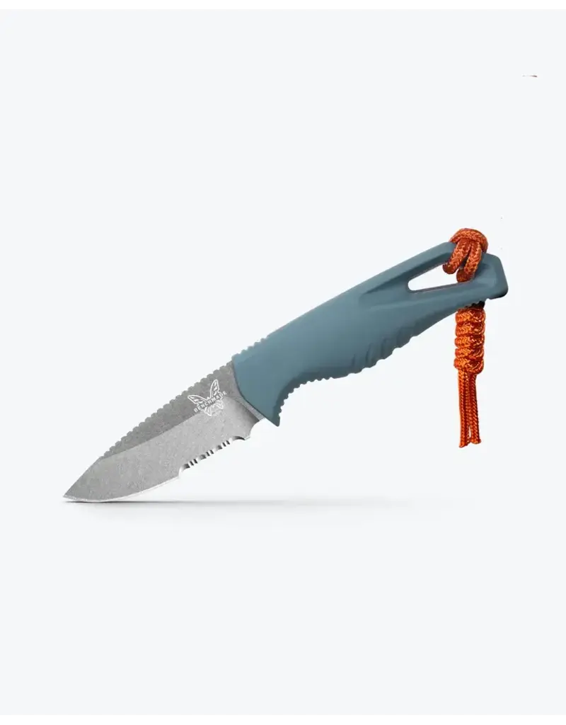 Benchmade Intersect bleu profond point de goutte